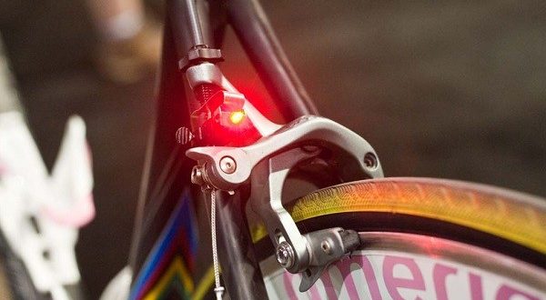Luz de paragem de bicicleta - o que é, como fazê-lo você mesmo