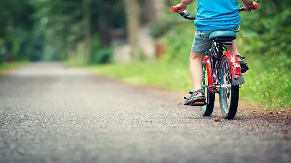 Com que idade se pode andar de bicicleta