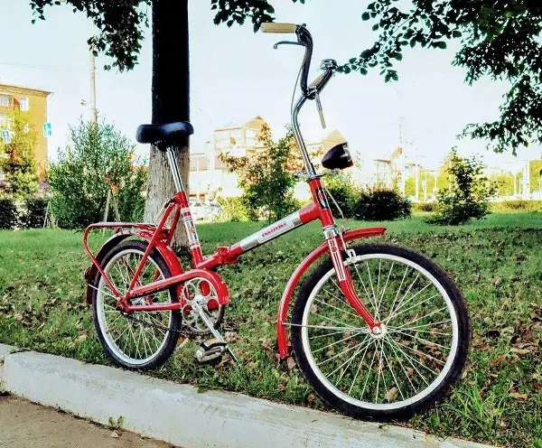 a bicicleta Kama renovada