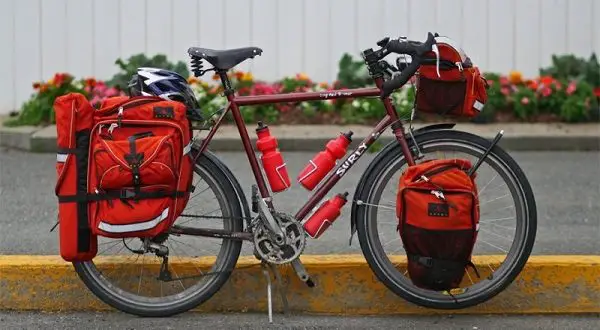 Bicicleta de turismo: requisitos, como escolher