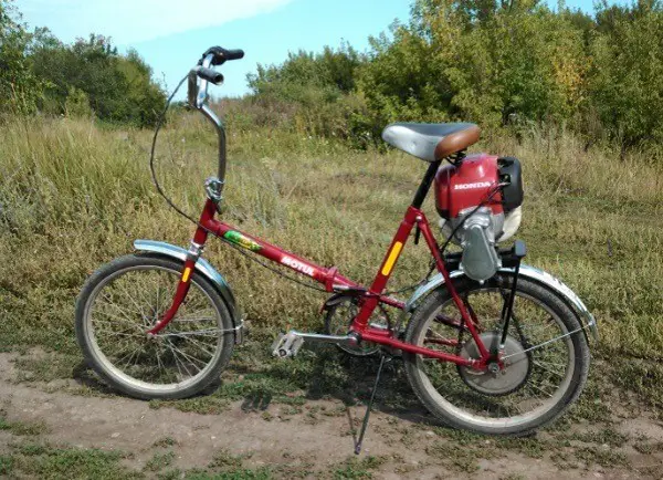 bicicleta com motor aparador